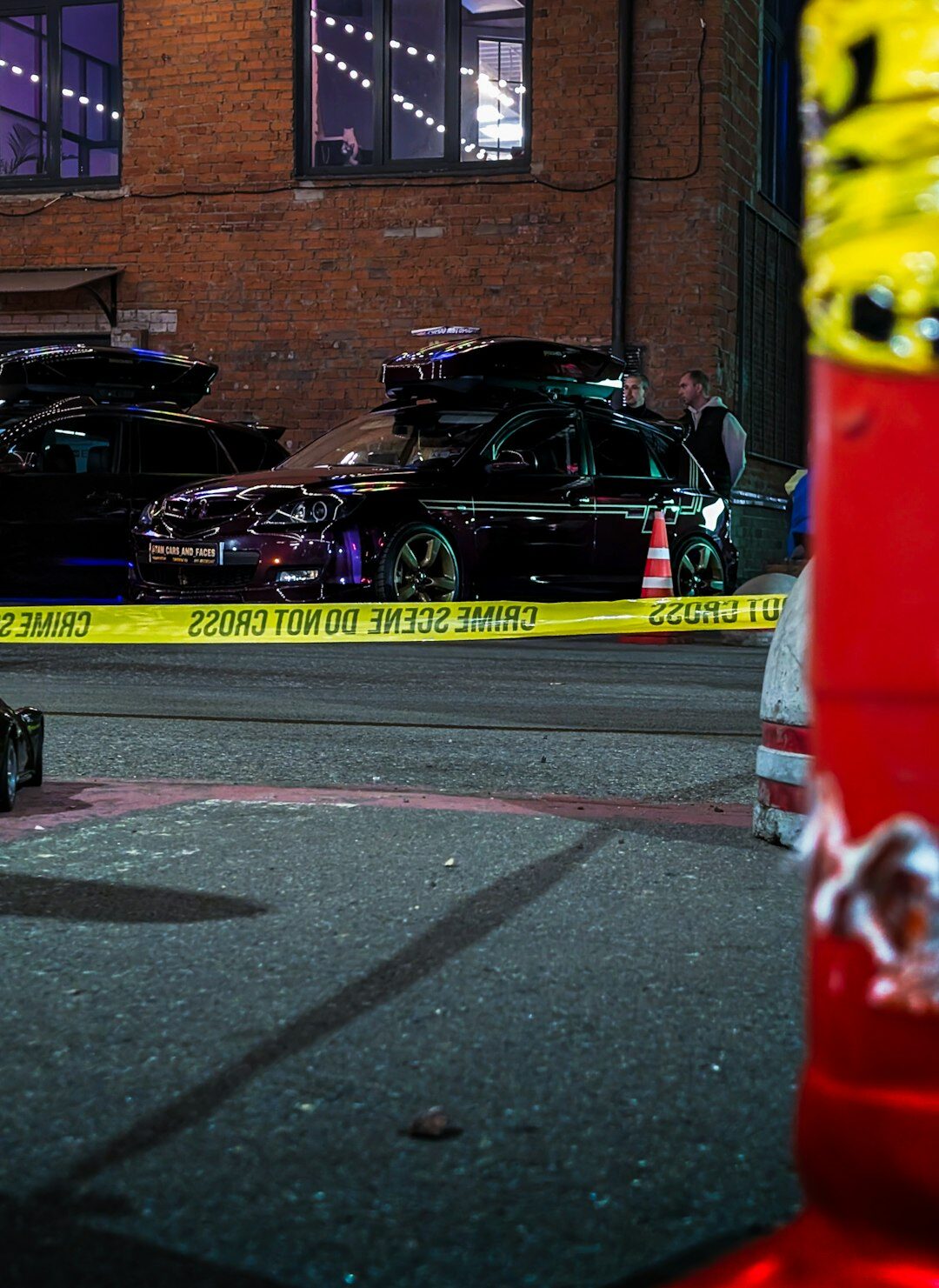 detective at crime scene